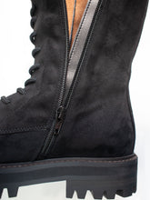 Charger l&#39;image dans la galerie, Lace-Up Vegan Suede High Boots