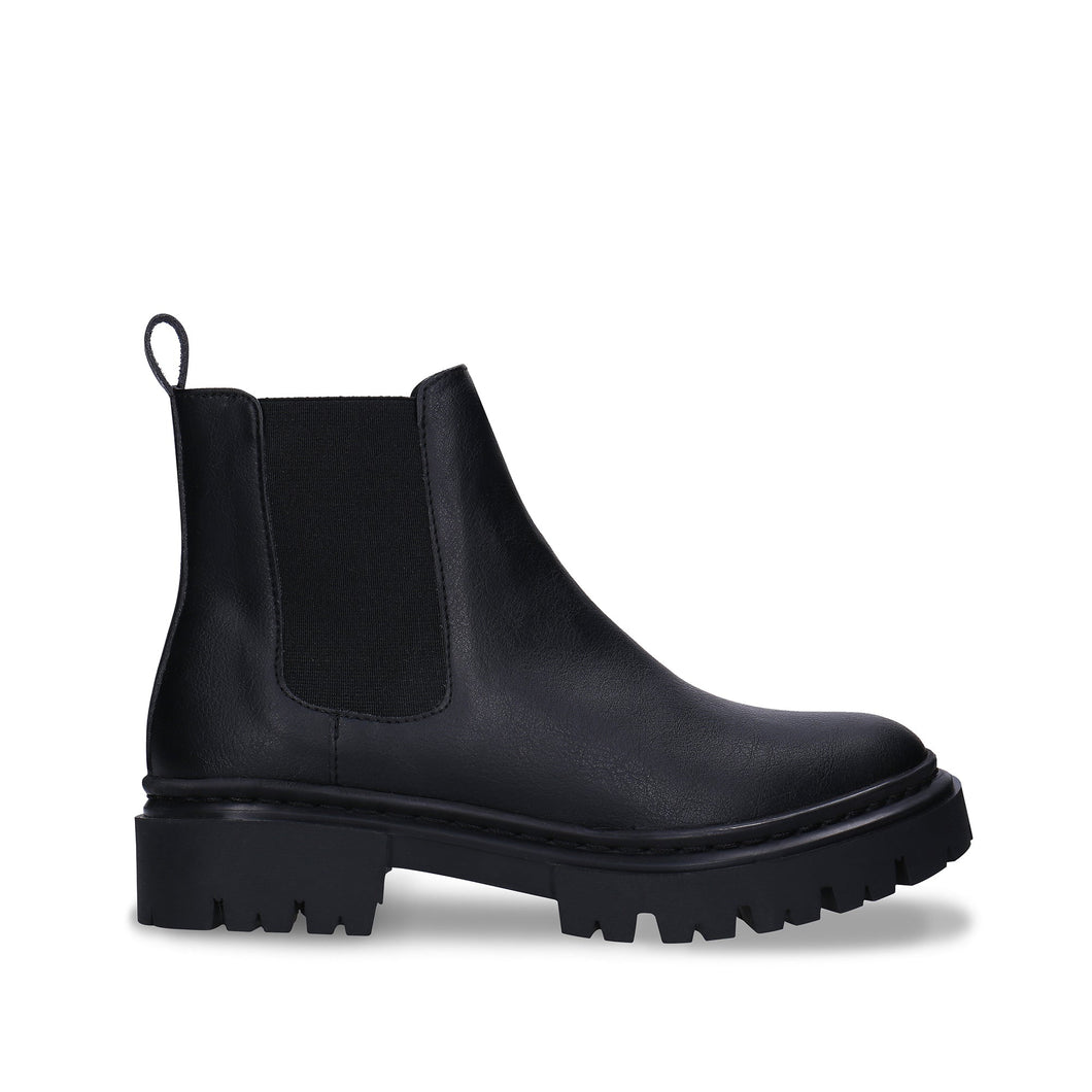 chelsea boots noires avec semelles épaisses crantées Chunky